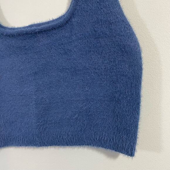 Lola May Women's Blue Fluffy Knit Soft Square Neck Cropped Top Size 8 - Picture 3 of 8